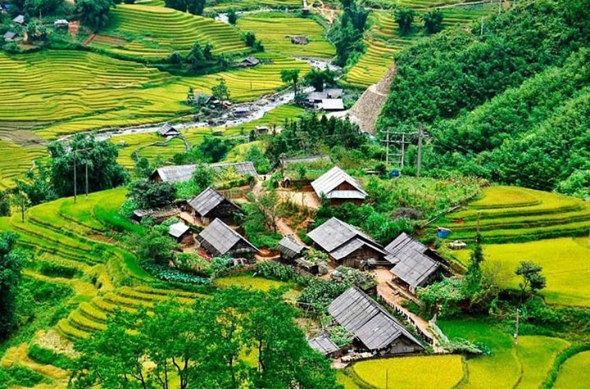 DAY 01: HANOI – SAPA – CAT CAT VILLAGE ( LUNCH)