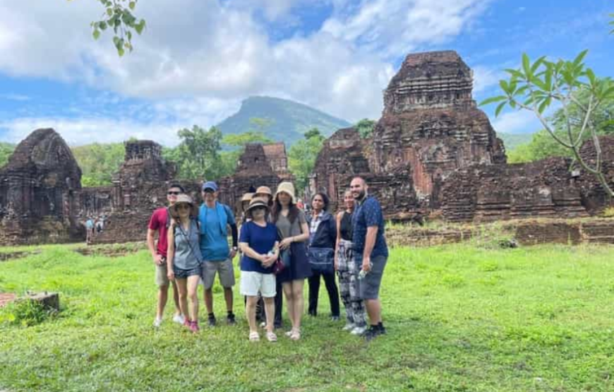 Da Nang to Hoi An and My Son in 1 day